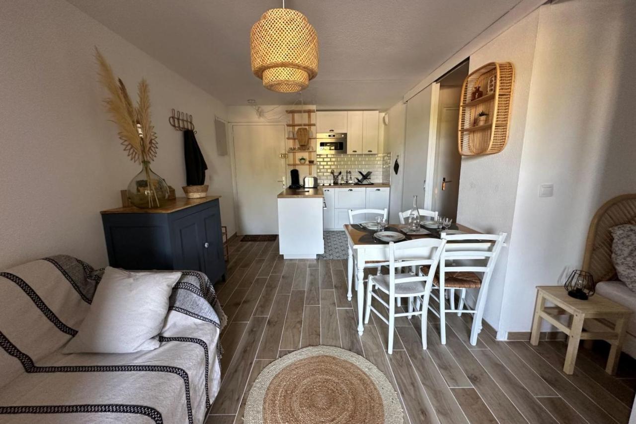 Very Cosy Apartment At 200 M From The Beaches 라론드레모레 외부 사진